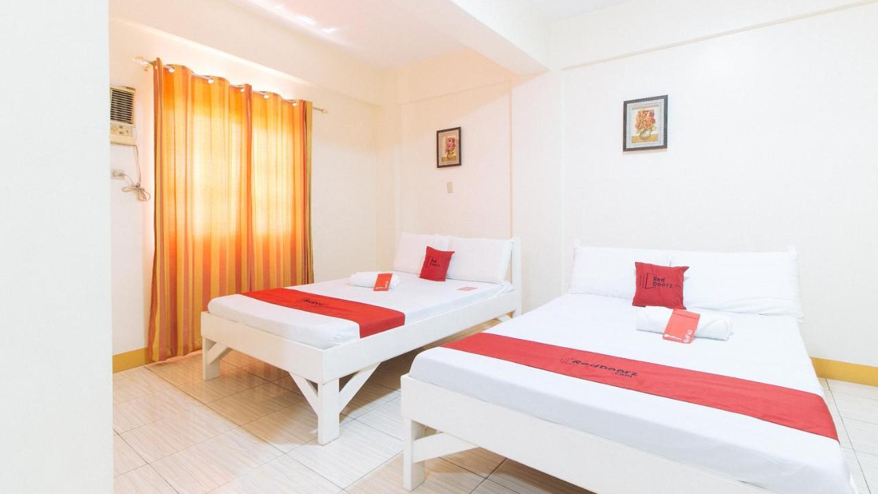 Reddoorz @ Golden Skye Hotel Guagua Экстерьер фото