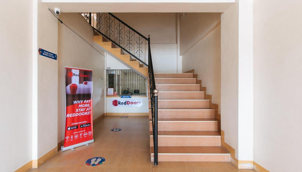 Reddoorz @ Golden Skye Hotel Guagua Экстерьер фото